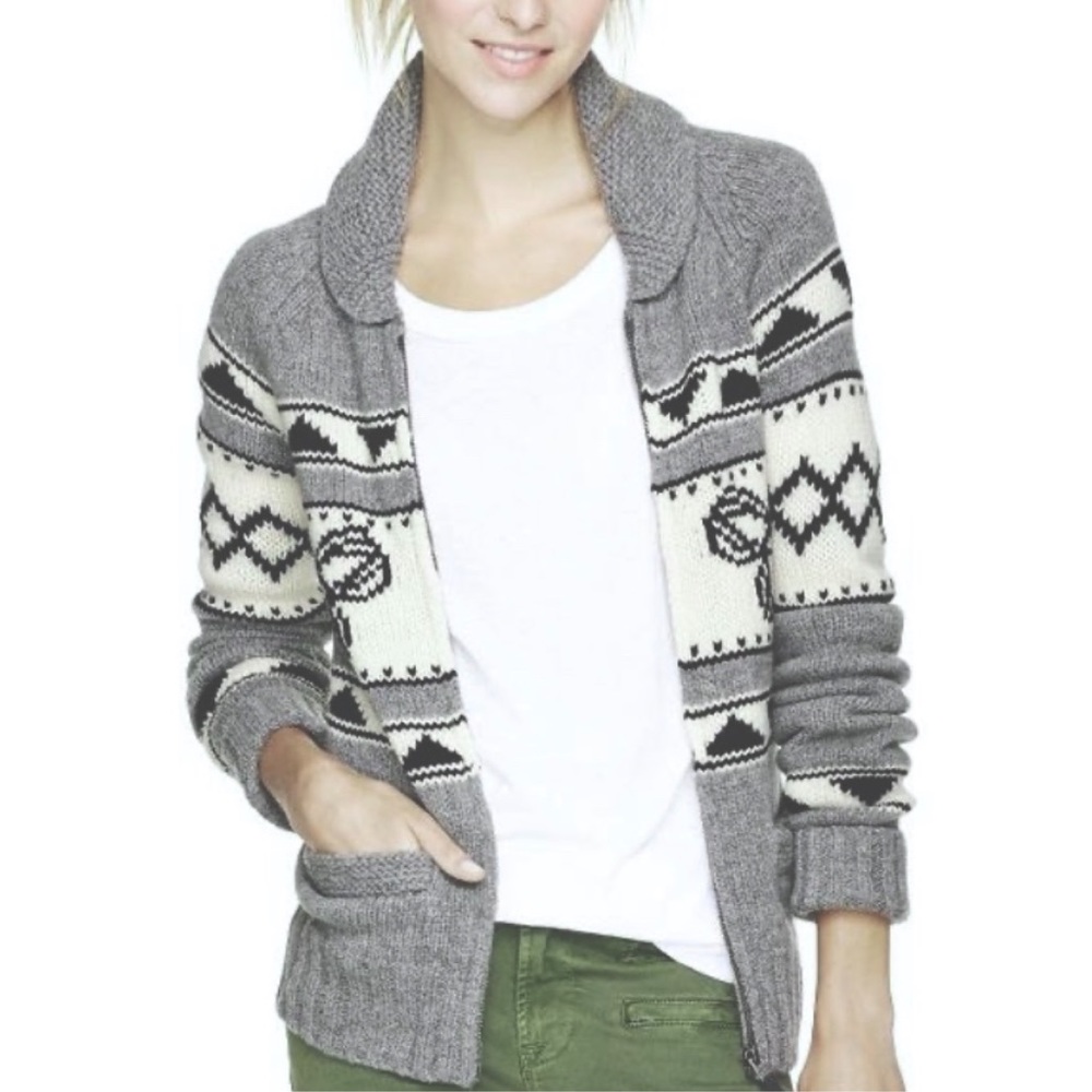 TNA | 100% Lambswool Sea to Sky Full Zip Sweater